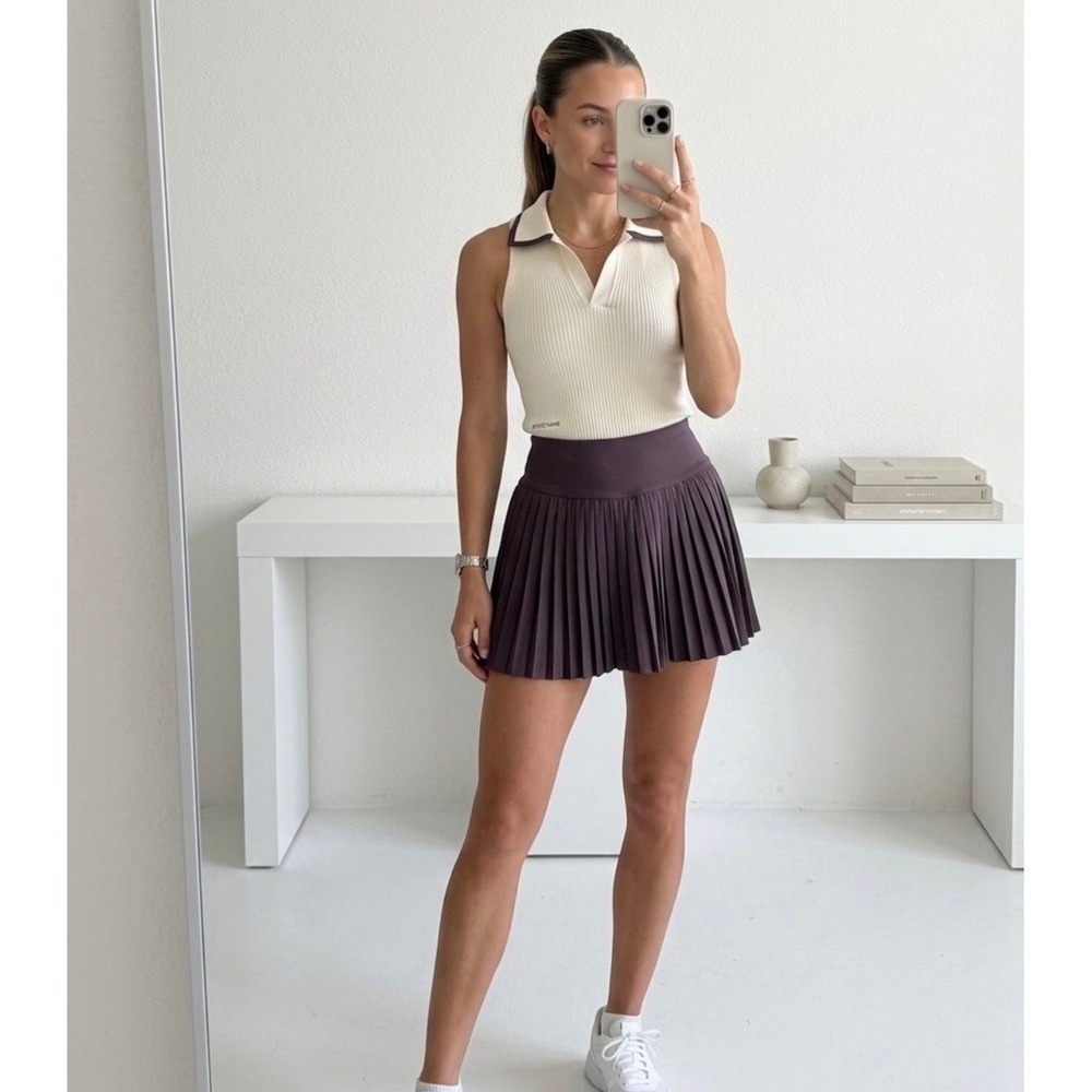 Alo Yoga Grand Slam Tennis Skort Espresso Brown Pleated Skort XS RN87370
